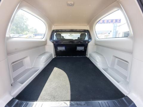 लक्जरी डोंगफेंग रिच 6 ईवी 4x2 डबल कैब पिकअप ट्रक कारें एलएचडी 5