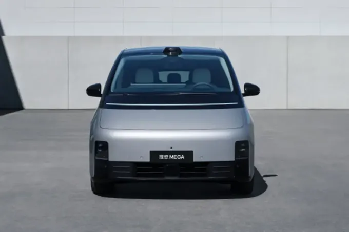 2023 लिक्सियांग मेगा एमपीवी ईवी कार शुद्ध बिजली 544hp 4wd 200 मील फ्रंट व्हील ड्राइव 4