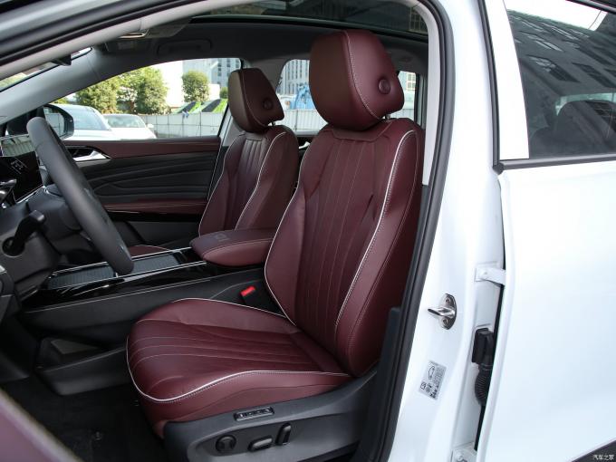 इलेक्ट्रिक ईवी कार 2025 नई ऊर्जा वाहन Id6 सेलोन बाई-हैंड ड्राइविंग इलेक्ट्रिक वाहन 2